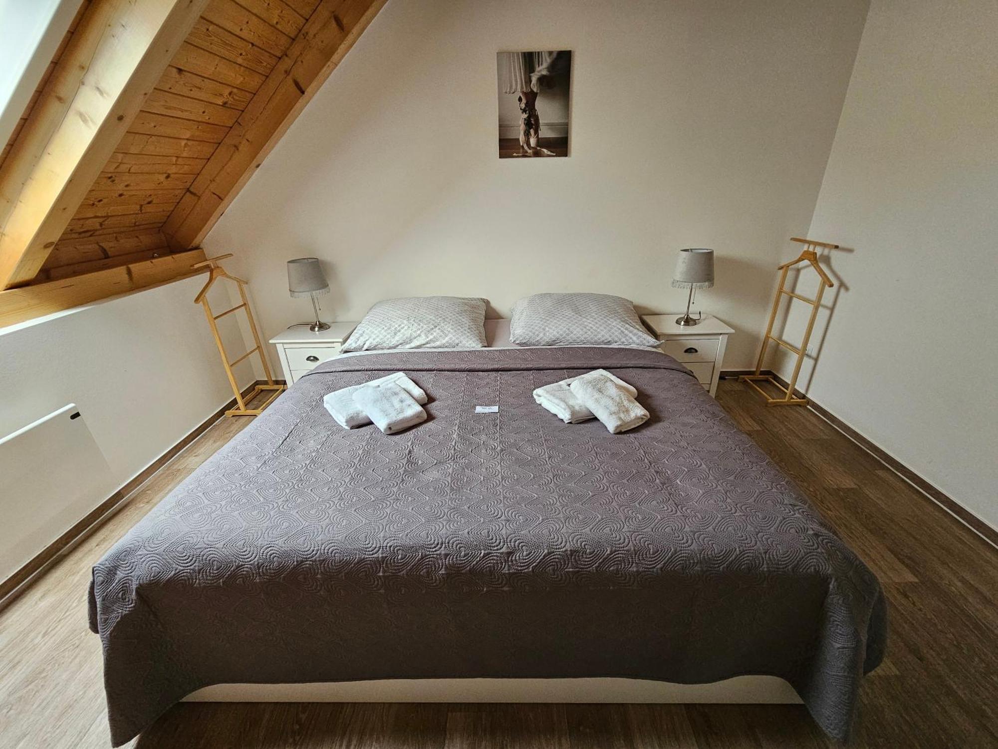 Apartman Maja 미쿨로프 외부 사진